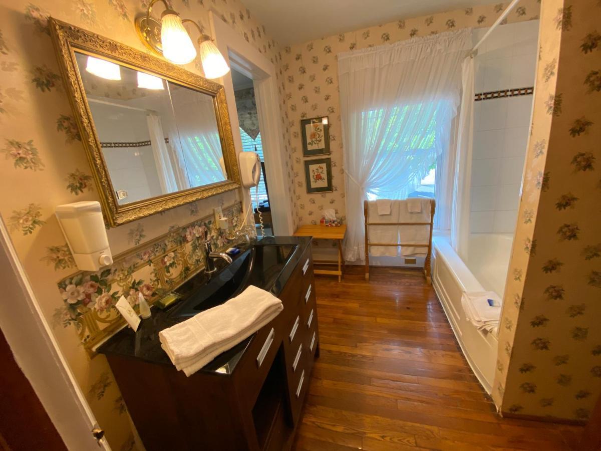 Bernard Gray Hall Bed And Breakfast Niagara-on-the-Lake Ngoại thất bức ảnh