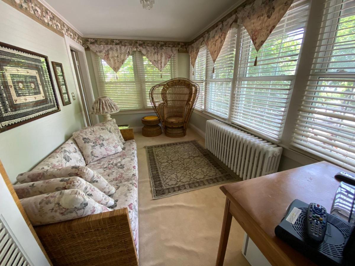 Bernard Gray Hall Bed And Breakfast Niagara-on-the-Lake Ngoại thất bức ảnh
